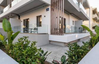 Unicos City Suites - Photo 9