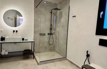 Nostos Suites Kamari - Foto 32