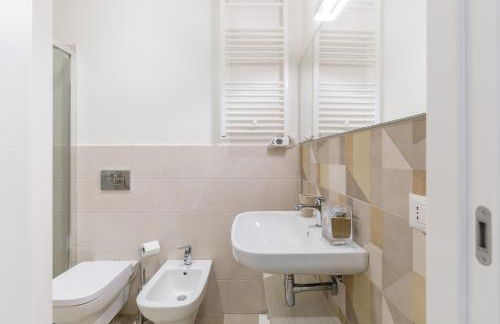 Donna Alba - Photo 10