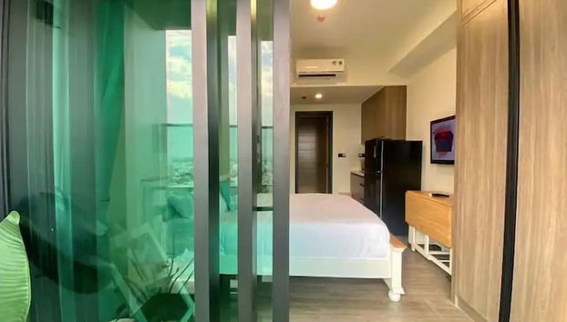 De La Sol District 4 - Foto 4, Habitación