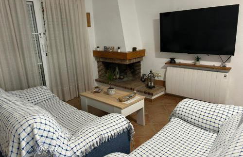 Adosado/casa con terraza y buhardilla. Playa El Perelló - Foto 20