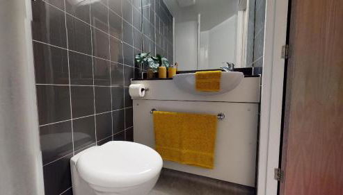 For Students Only Ensuite Bedrooms with Shared Kitchen at Broderick House in Birmingham City Centre - Foto 4