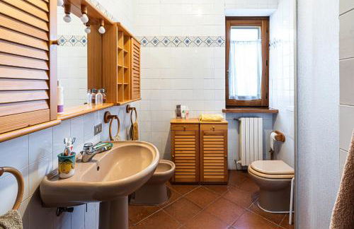 Elegante villa panoramica con giardino e idromassaggio a 10 minuti dal mare - Foto 54