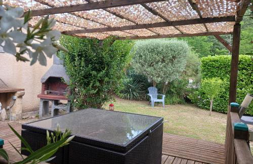 Maisonnette avec jardin - Foto 11