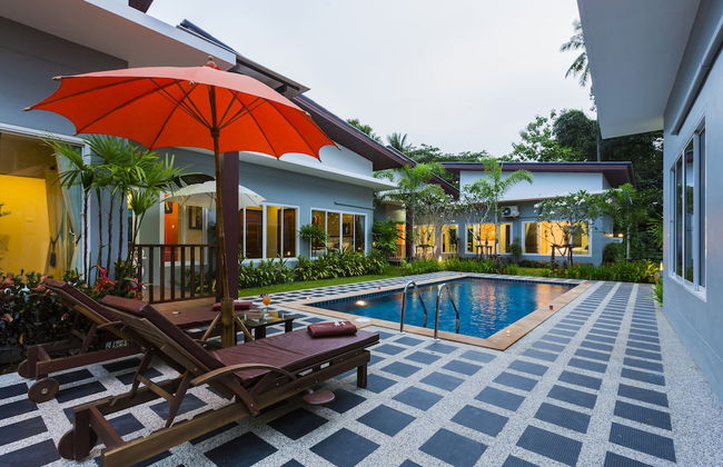 Irawan House - Photo 1