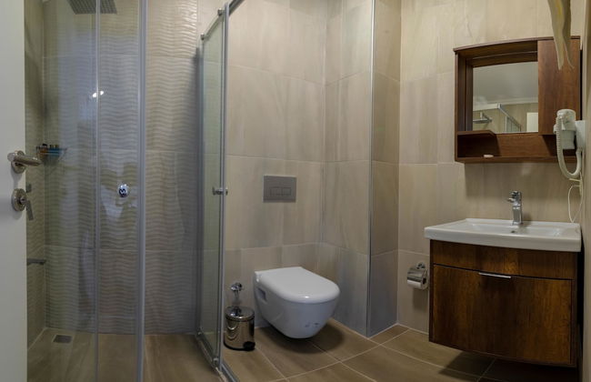 Joy Suites - Photo 69