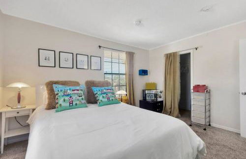 8 BDRM Mansion. 10 MN to Honeymoon Island Beach - Foto 28