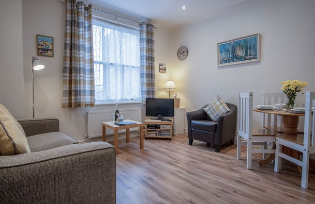 Arcadia - 1 Bedroom Apartment - Tenby - Foto 1