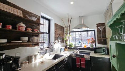 Clinton's Hidden Secret, a Distillerie until 1926 - Foto 2