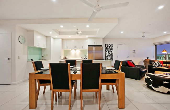 Beachlife Holiday Apartments - Photo 19