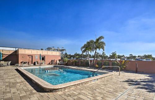 Burnt Store Marina Condo Boat, Swim, Golf! - Foto 21