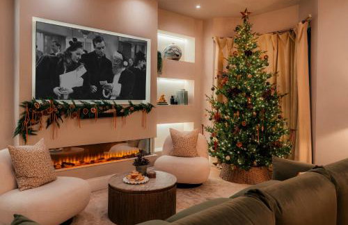 Luxury Fulham Townhouse with a Bar & Games Room - Foto 1