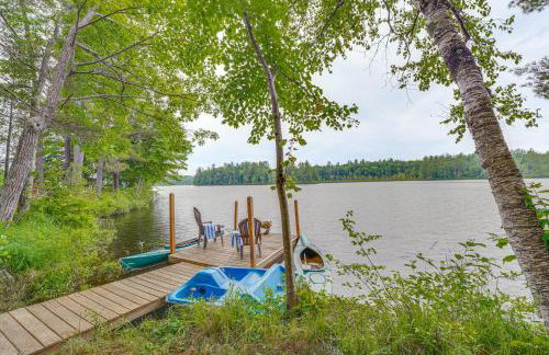 Private Dock and Deck Tranquil Dam Pond Cottage! - Foto 1