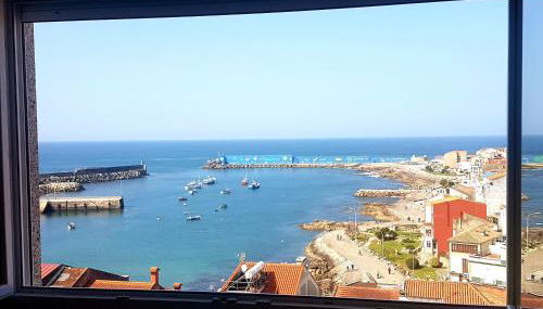 Casa con vistas al mar en A Guarda - Foto 1