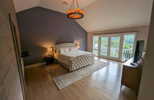 Candlewood Lake -Family Getaway, Lakefront 3775 sqft Home - Foto 26