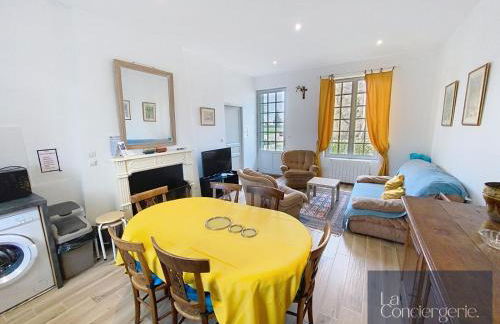 Les Gîtes de La Chartreuse - Jaunay Marigny - 3mnFuturoscope - Foto 56