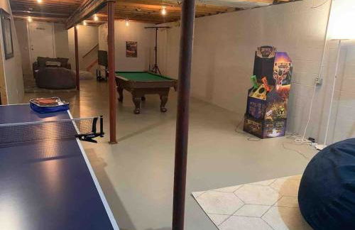 Luxury Woodstock Family Retreat with pool hot tub - Foto 47