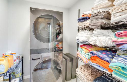 Family Home with Private Dock on Lake of the Ozarks! - Foto 27