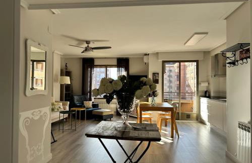 Apto La Estambrera IV Wifi y Aire Acondicionado - Foto 1