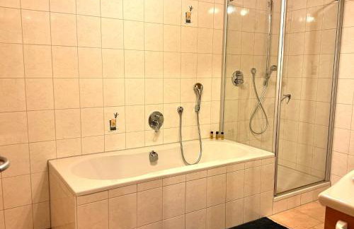 M B Homes Reutlingen2 Worker House - Foto 9