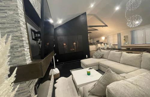 Elegant NW Atlanta Oasis, 2 Kitchens, Sauna, Patio - Foto 12