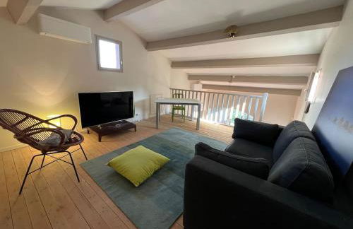 Proche Roussillon, La villa rouge Luberon, piscine chauffée, climatisation et vue Luberon - Foto 21