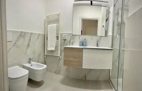 Luxury 2 bedroom Apartament, close to San Siro, Fiera and 10 min metro to Duomo - Foto 16