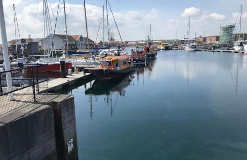 Marina Townhouse at Harlepool - Photo 9