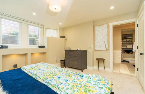 Remodeled 2-Bedroom Unit in Fremont w/ Luxe Bathrooms - Photo 7