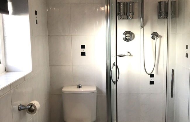 Sleeps up to 7, Parking, Office, Preston Nr M6/m65 - Foto 15