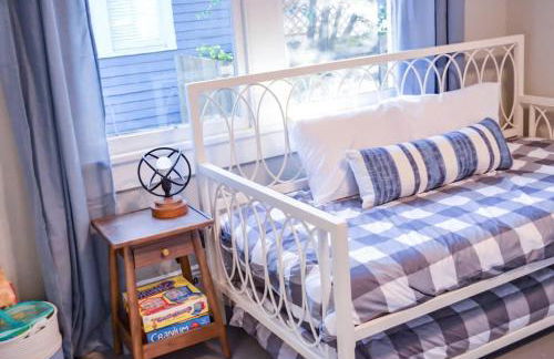 Modern & Centrally Located Stay at Calypso Dreams - Foto 66