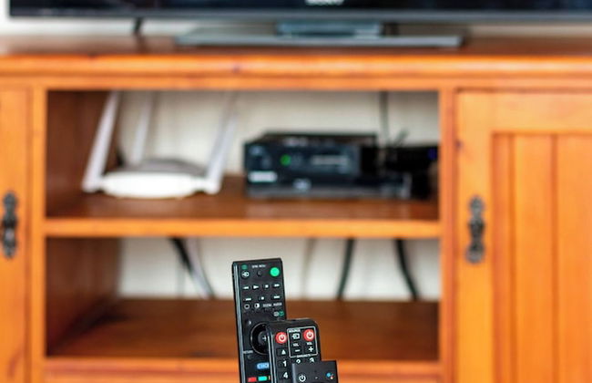 Serene Langebaan Getaway With Garden Views - Photo 14