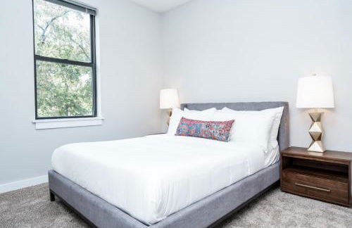 CozySuites Music Row Elegant 1BR w free parking #06 - Foto 15