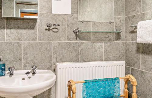 2 Bed in Bwlch BN138 - Photo 13