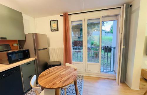 Confort et Verdure 2 Pièces Moderne avec Parking à Domont by Immo Kit Bnb - Photo 21