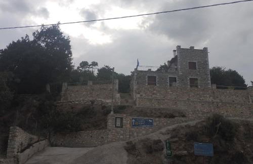 Efterpi's Tower House! εύ τέρπω she who brings joy - Foto 17