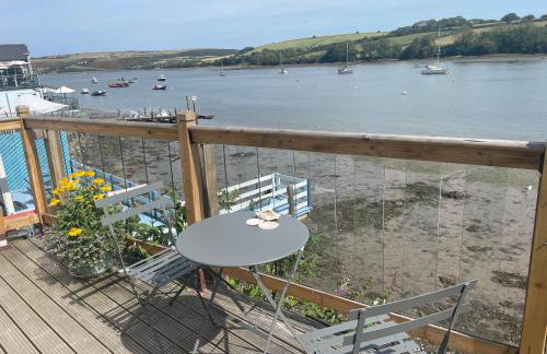 Estuary's Rest Studio Apartment at Galwad Y Mor - Foto 8