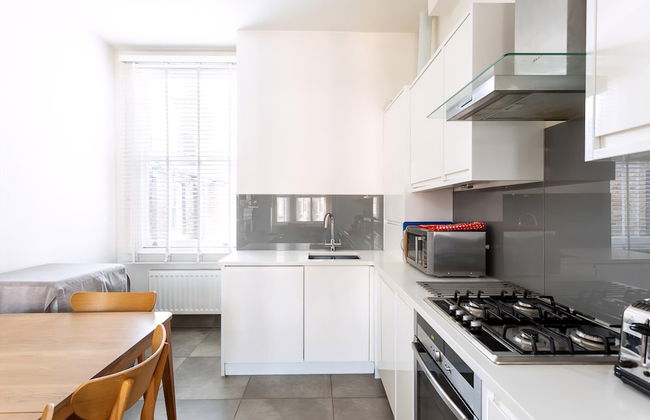 Spacious Apartment Near Portobello Road - Foto 9