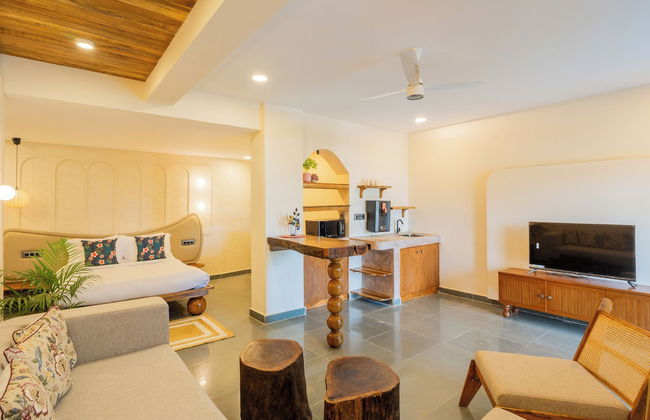 La Vaiencia Luxury Apartments - Photo 13