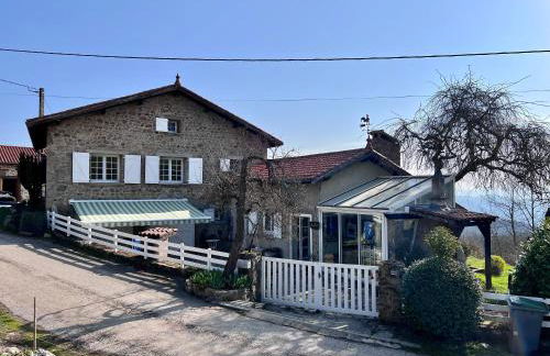Grande maison en pierre à la campagne, belle vue - Foto 1