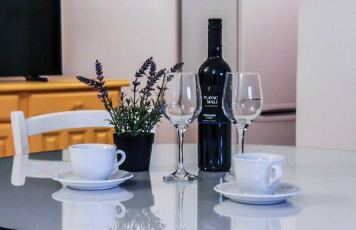 Quiet countryside house with a swimming pool - Foto 17