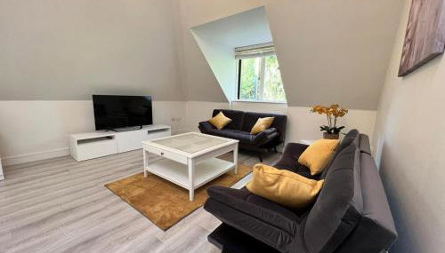 New! Modern Elegant 2-Bed Apartment, free parking - Foto 3