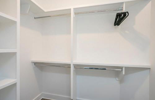 Luxury Townhome Skyline Views Mins To DT - Foto 53