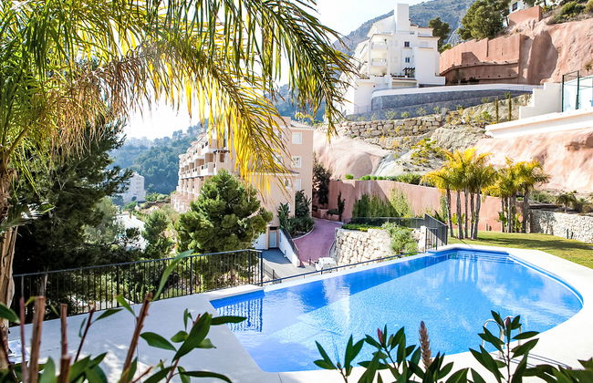 Los Lirios III - Foto 1