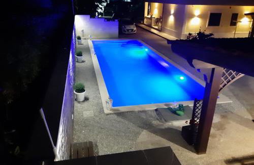 Villa Dosagiri con piscina - Foto 10