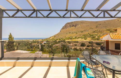 Villa Bianca with Jacuzzi - Photo 1