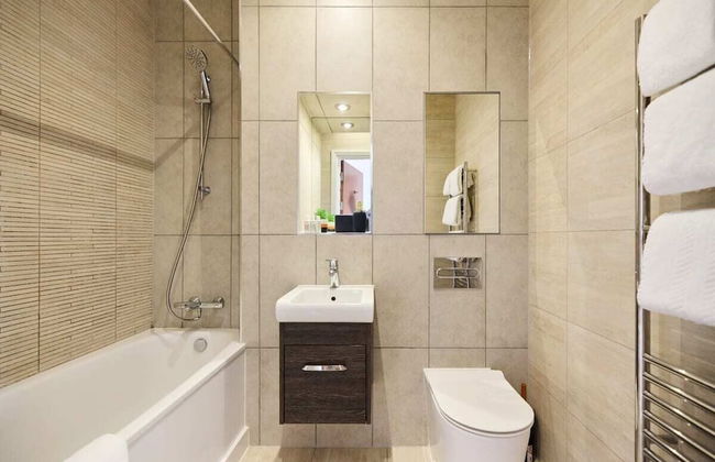 The Harlesden Wonder - Captivating 3bdr Flat - Photo 5