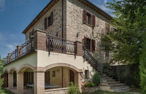 Cozy Apartment In Avigliano Umbro - Foto 12