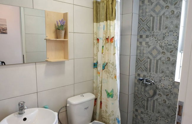 Small Apartment For 3 Pers 70meters From The Beach - Photo 26