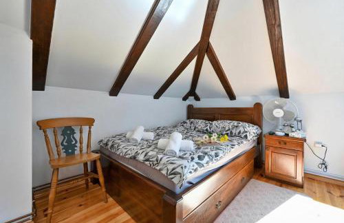 Hunting Lodge Hills Retreat - Happy Rentals - Foto 10